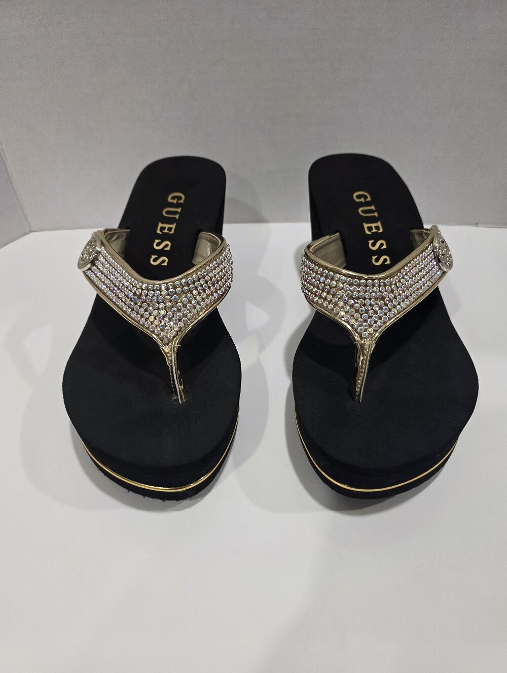 NWOT Guess Sarraly Wedges Size 8m